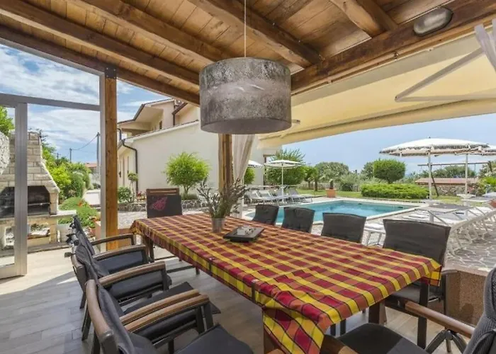 Tomko Villa